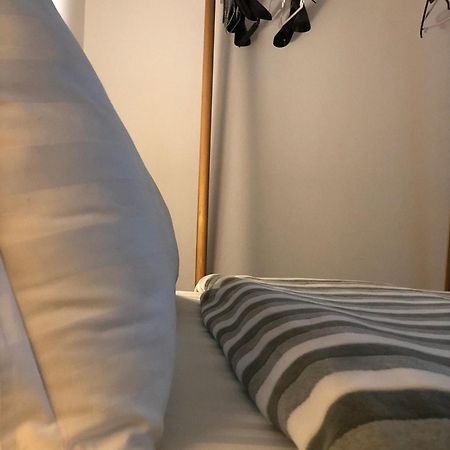 City Center Cute And Comfy Apartment - Ajia Apartments Tirana Exterior foto