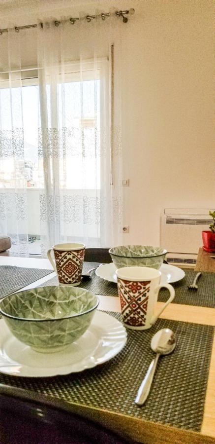 City Center Cute And Comfy Apartment - Ajia Apartments Tirana Exterior foto
